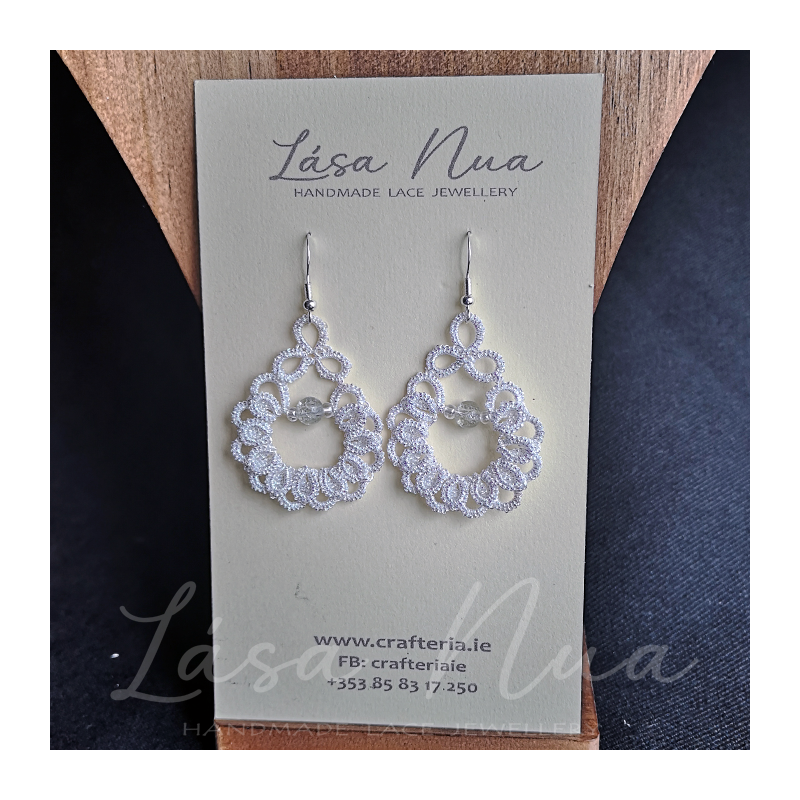 Nusa - metallic white