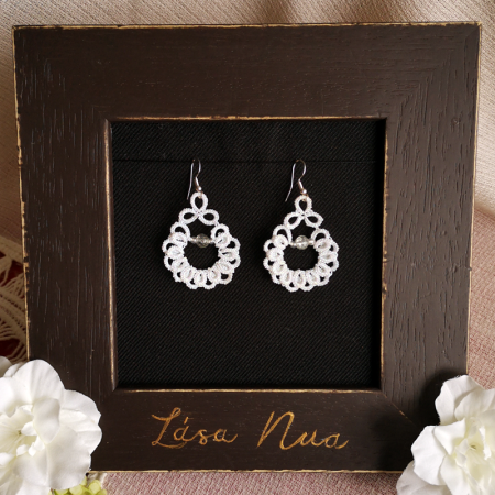 Nusa - metallic white